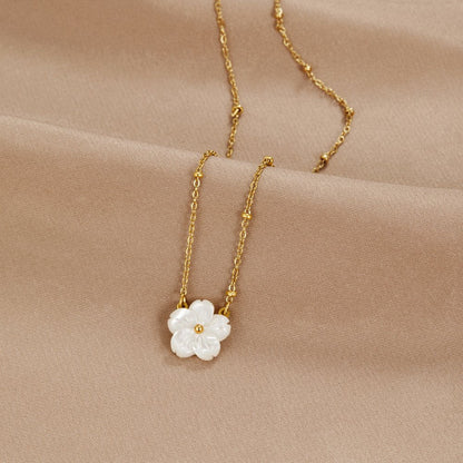 Blossom Carved White Flower Pendant Necklace