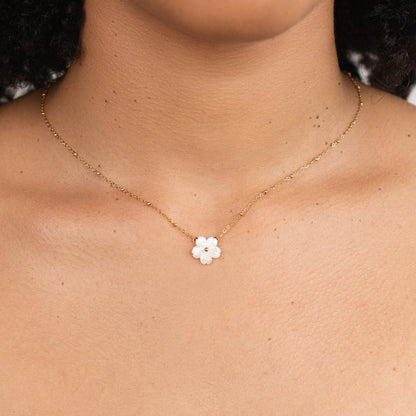 Blossom Carved White Flower Pendant Necklace