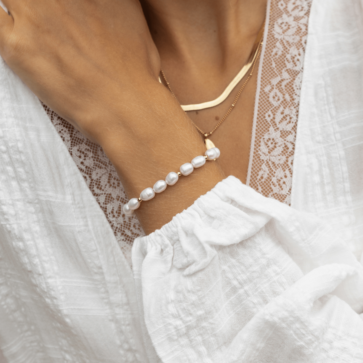 Pearl White Baroque Style Pearl Bracelet